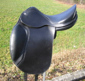 Selles de dressage